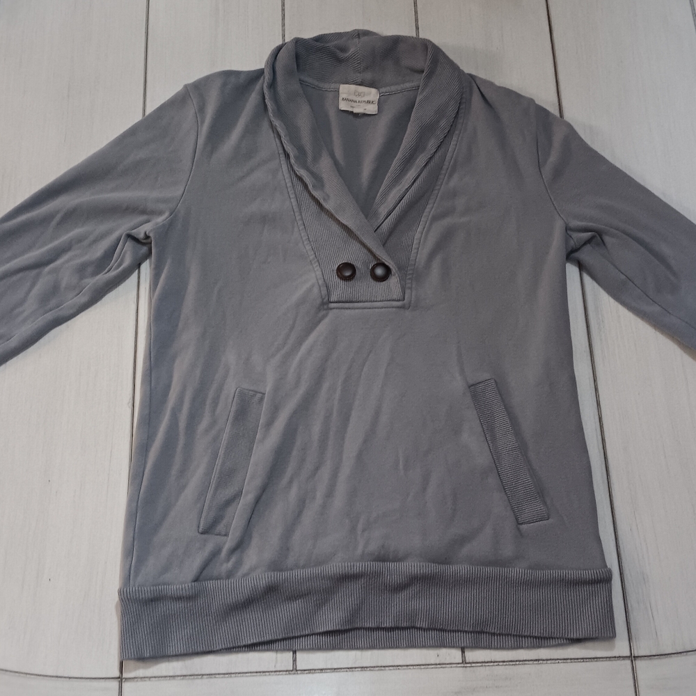 Banana Republic Collared Gray Sweater Womens Medium